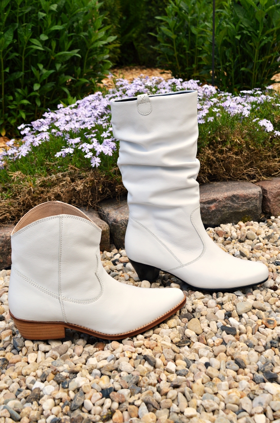 Weiße Stiefel und Stiefeletten - Tussi oder Cowgirl?