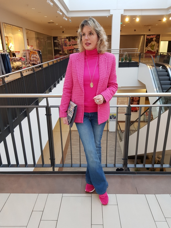 Pinker Blazer in Bouclé Optik von Ernsting´s family