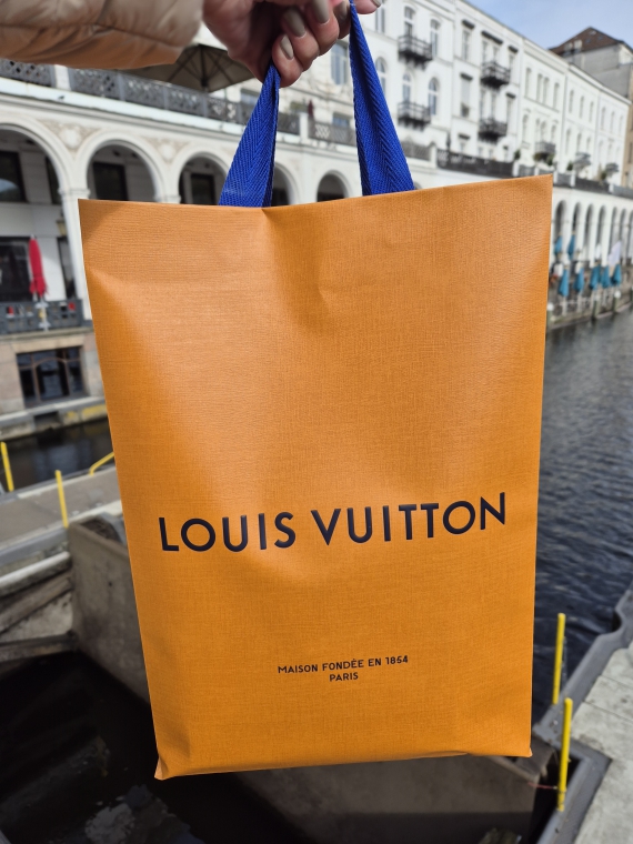 Louis Vuitton Geschäft in Hamburg Neuer Wall