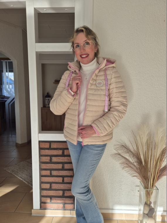 Beige Steppjacke von Zwillingsherz 