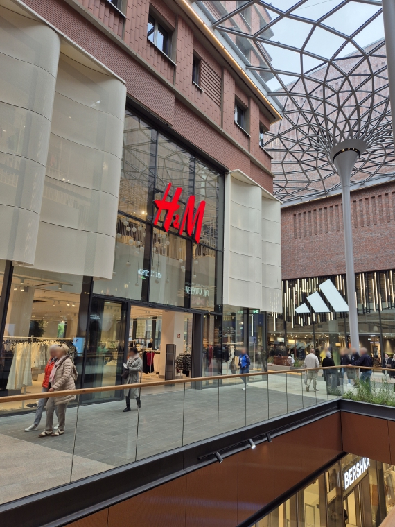 H&M Westfield Hamburg 