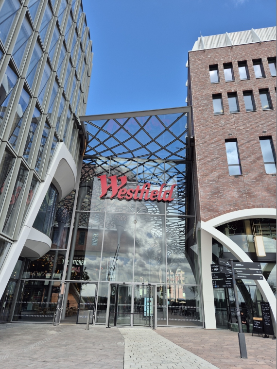 Westfield Hamburg-Überseequartier - Lohnt sich ein Besuch
