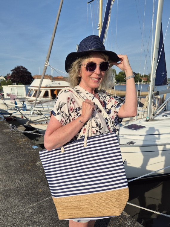 JEANS FRITZ blau-weiß gestreifte Strandtasche