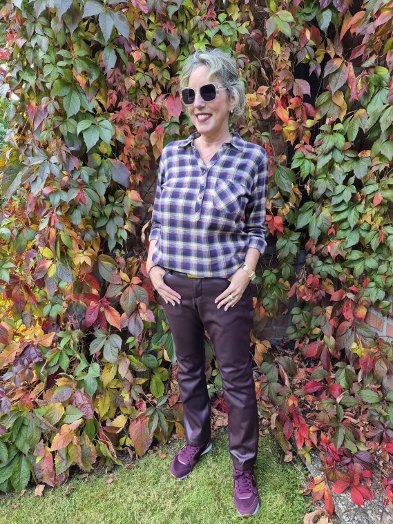 Karobluse zur Lederimitathose