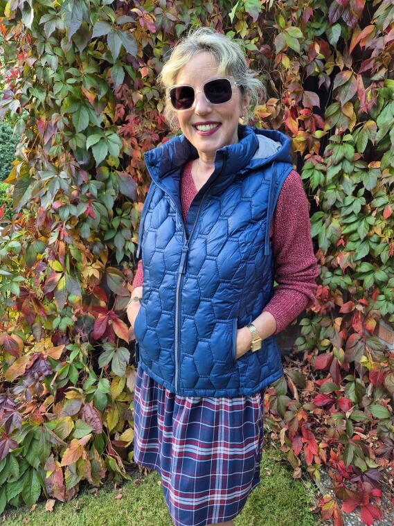 Steppweste mit Kapuze