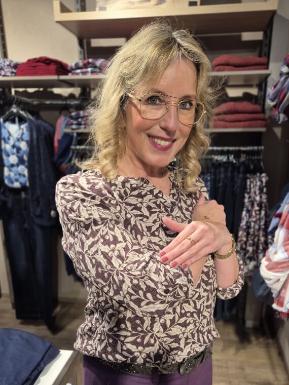 Schicke und legere Outfits für die Weihnachtszeit bei JEANS FRITZ