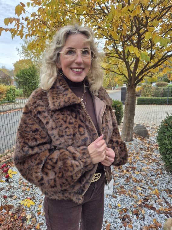 Zwillingsherz Leo-Jacke in Felloptik Gewinnspiel auf Instagram Zwillingsherz Leo-Jacke in Felloptik Gewinnspiel auf Instagram