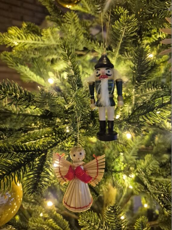 ArtiTree Nordfichte mit integrierter Lichterkette