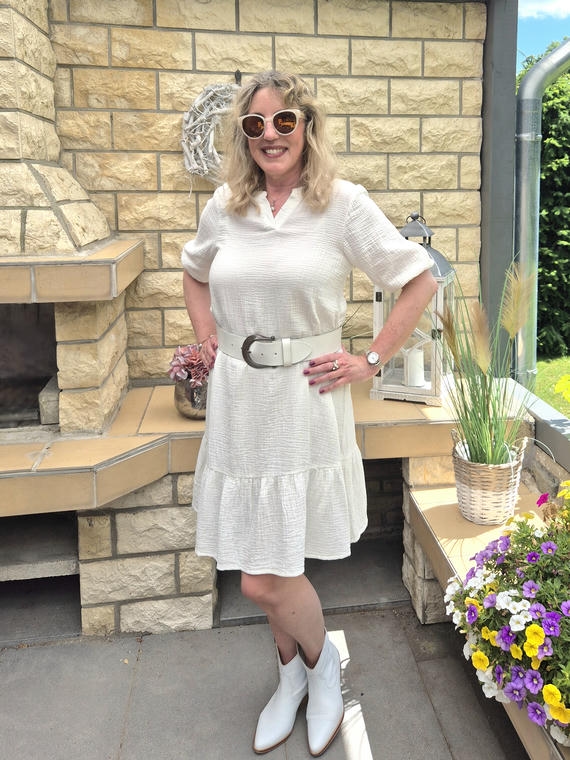 Luftige Sommerkleider für Frauen ab 40