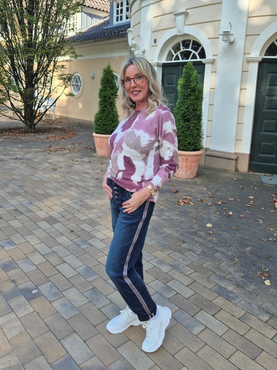 Jeans mit Kontraststreifen 